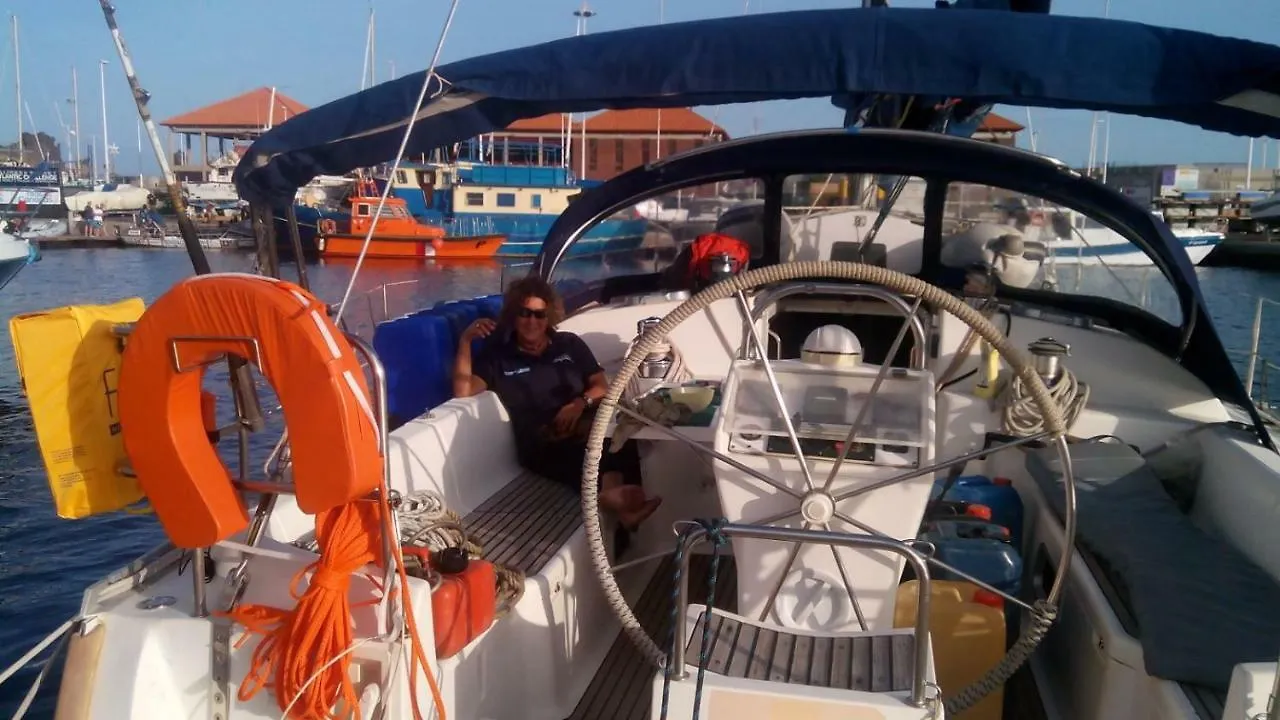 Hotel Velero MissTick,Gibsea 47'2 Puerto Calero
