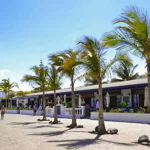 Cozy Boat To Unwind By The Ocean Hotel en barco